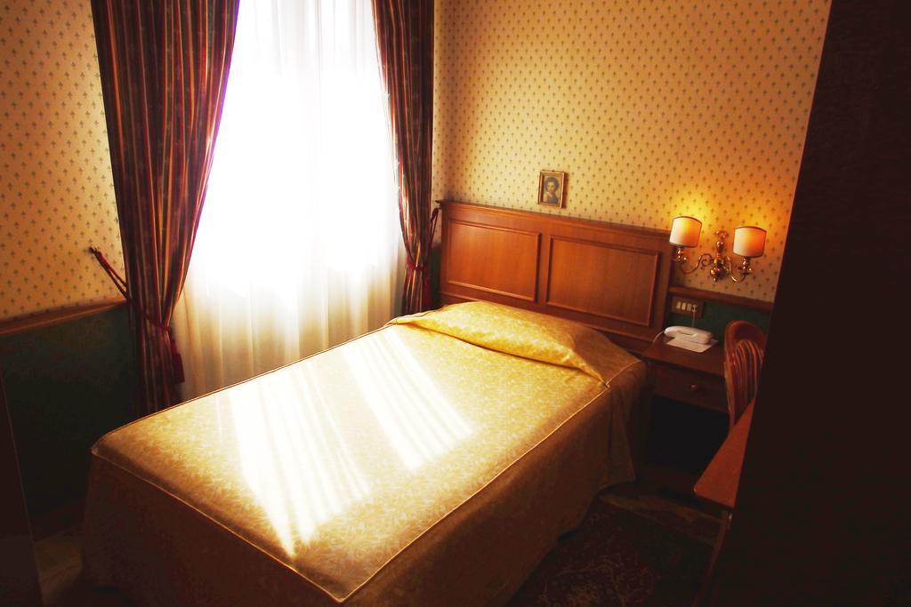 Villa Belvedere Florence Kamer foto